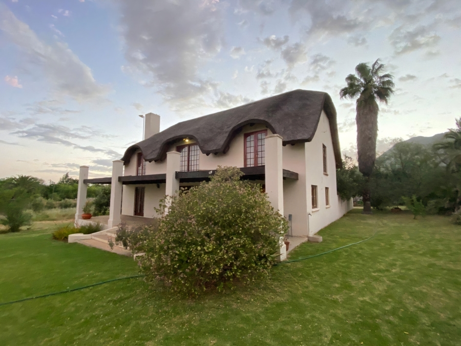 2 Bedroom Property for Sale in Riebeek Kasteel Western Cape